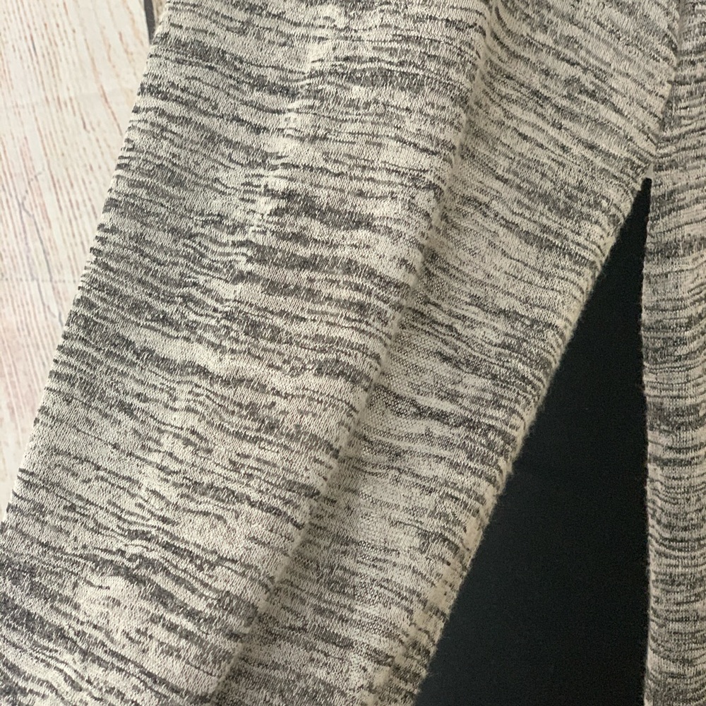 LuLaRoe Joy Vest - Picture 2 of 3